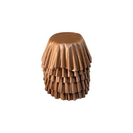 ورق ميني كب كيك ملون بألوان زاهية وميتاليك للحلويات | Bright and metallic colored mini cupcake liners for desserts